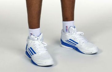 aaron-afflalo-adidas-adizero-crazy-light-2-low.jpg