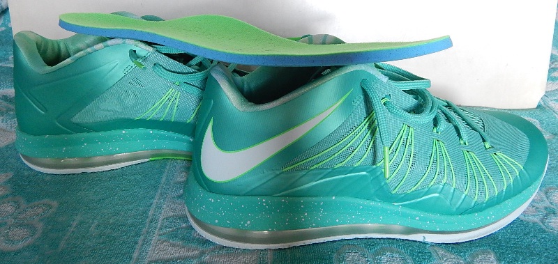 LEBRON 10 crystal mint.jpg