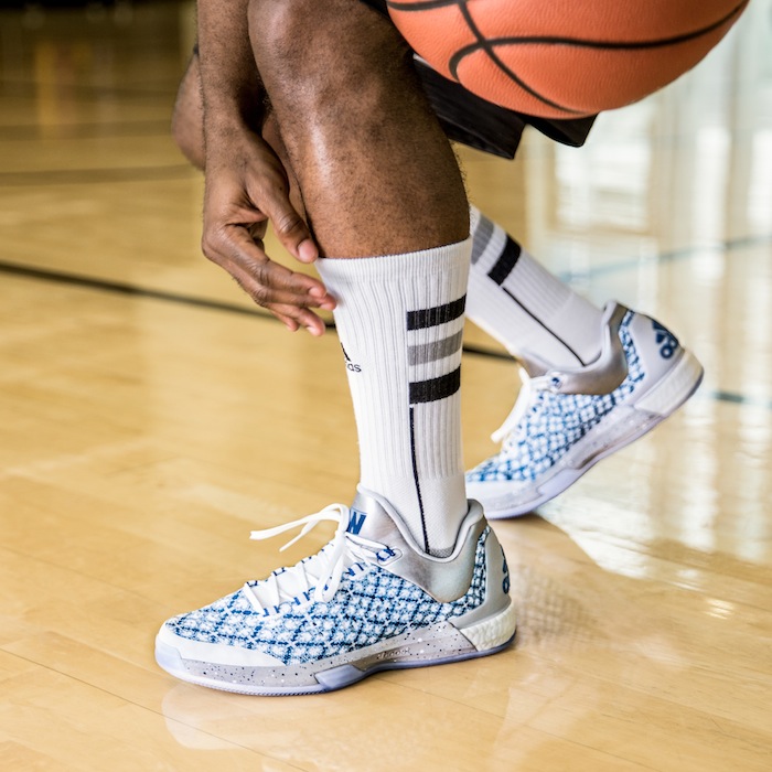 adidas-crazylight-boost-2015-andrew-wiggins-home-pe-3.jpg