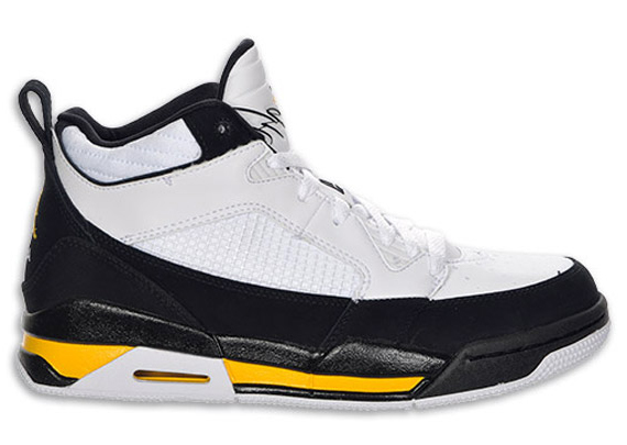 Air Jordan Flight 9 White Varsity Maize Black 395553-104.jpg